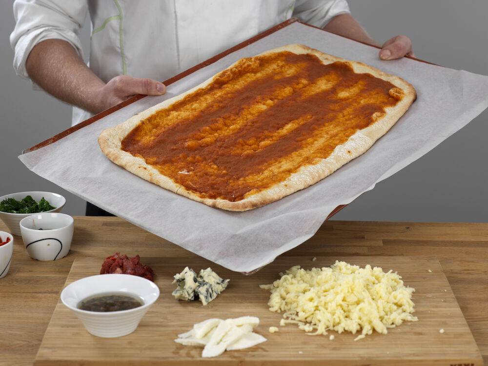 4464681 Gastro pizzabunn med tomatsaus 760g