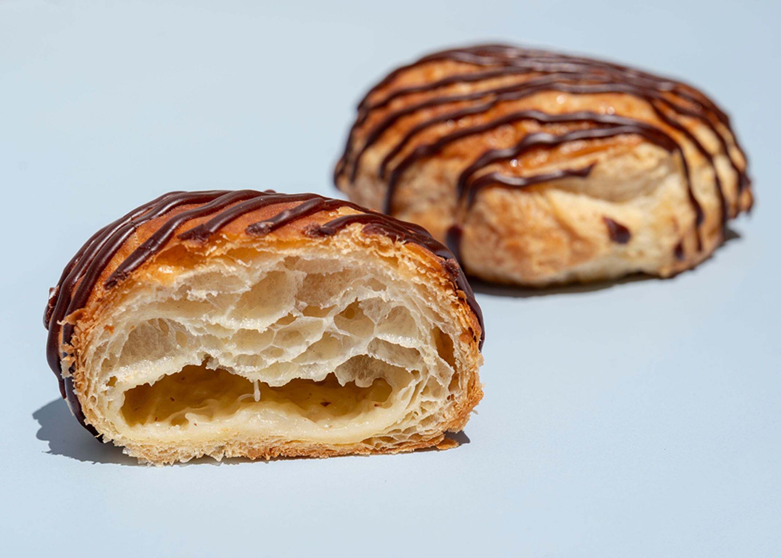 227289 Schulstad Almond Danish Doughnut Hybrid Pastry